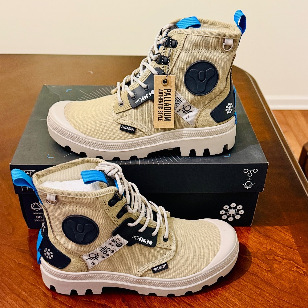 NIB – Palladium x Destiny Pampa Witch Queen High-Top Boots – Unisex – Dune - Picture 2 of 7
